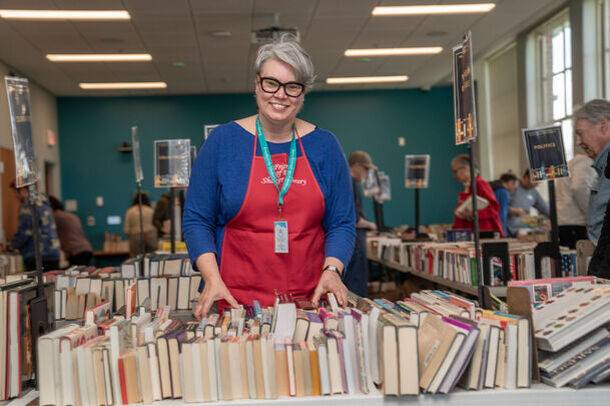 Booksale smallforsocial 562